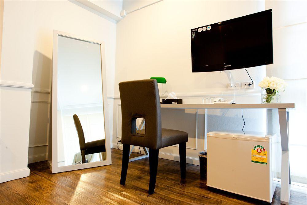 U431 Chaengwattana Hotel Nonthaburi Ngoại thất bức ảnh