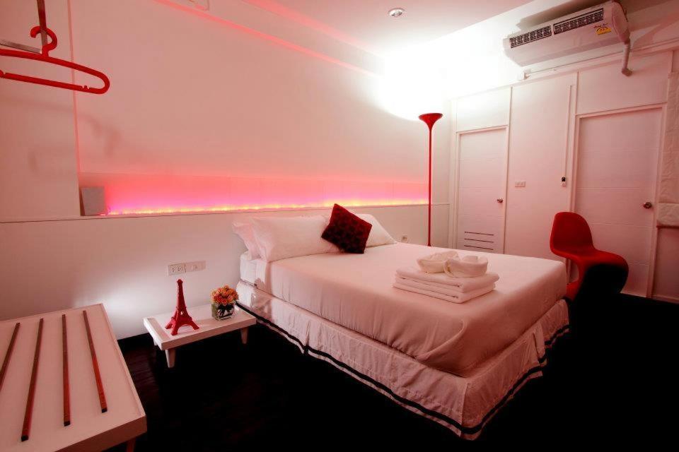 U431 Chaengwattana Hotel Nonthaburi Ngoại thất bức ảnh