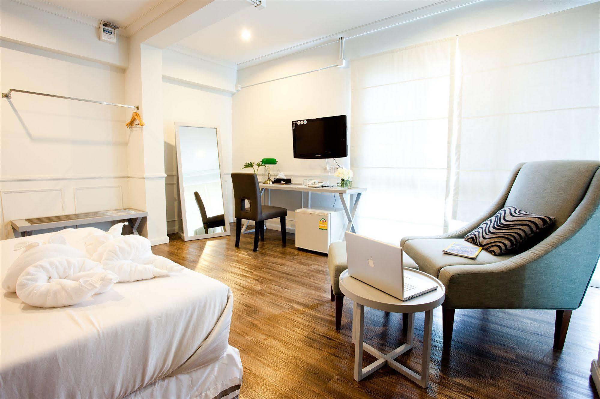 U431 Chaengwattana Hotel Nonthaburi Ngoại thất bức ảnh